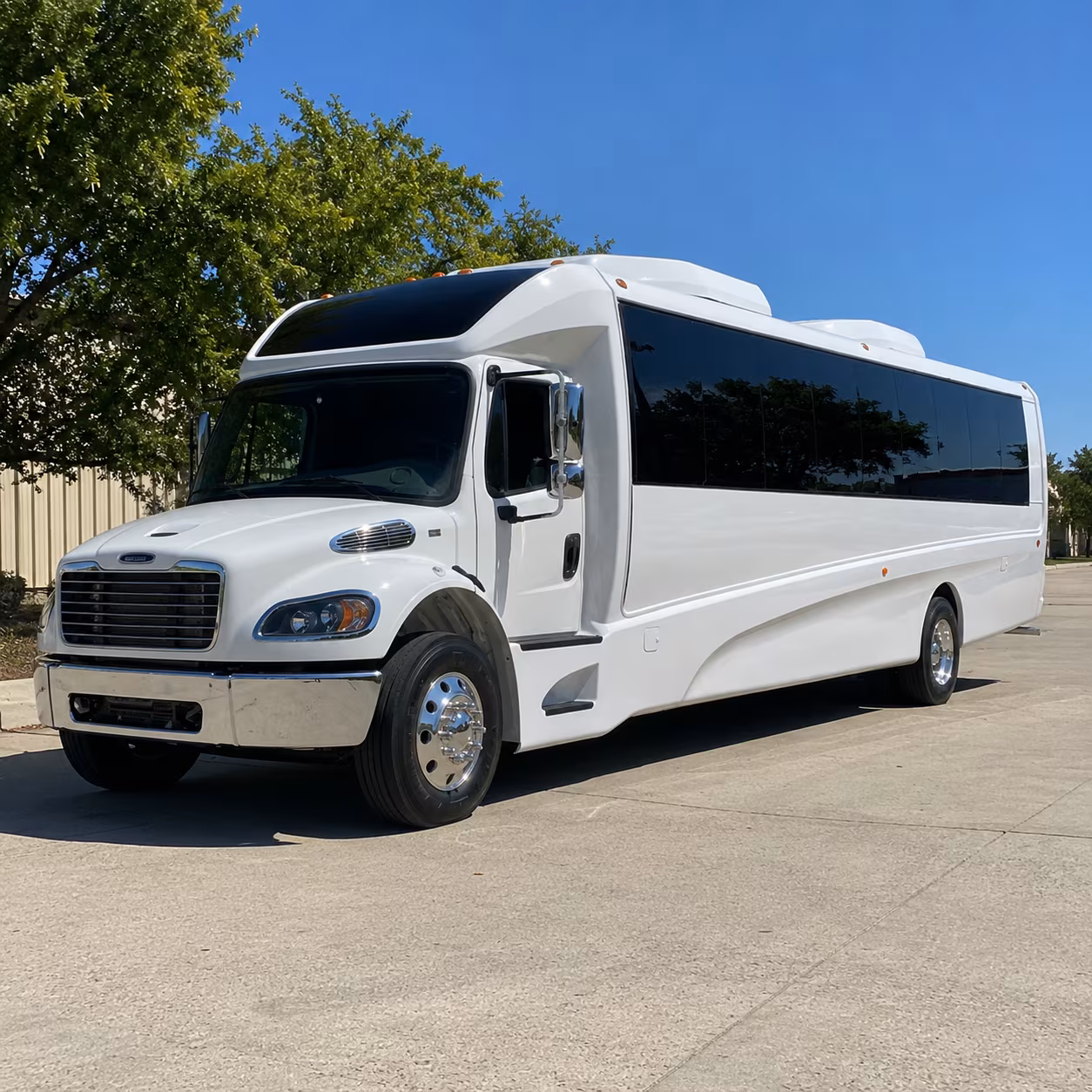 conference and convention shuttles between huntersville hotels and downtown charlotte
