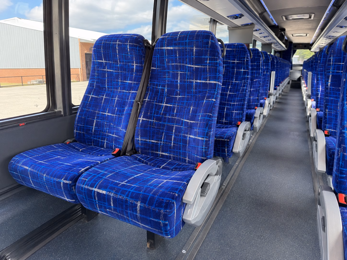 cross the charlotte metro for mission trips and airport transfers without the carpool chaos