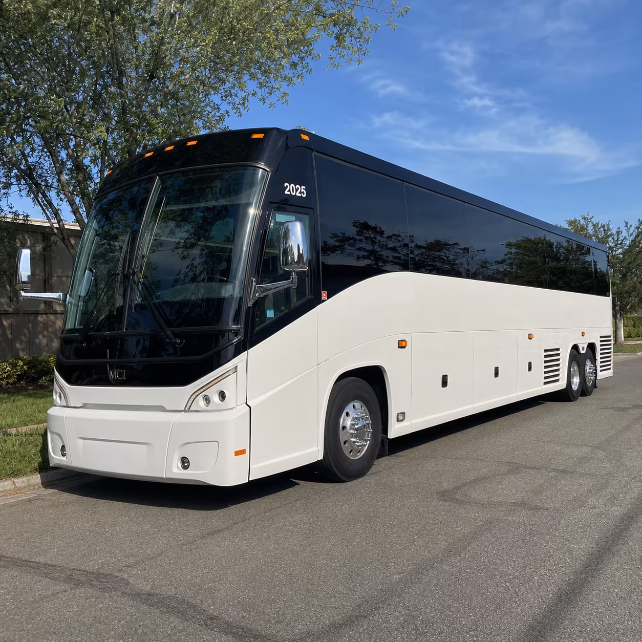 huntersvillecharterbuscompany com will help you find the right ride for early flights and late night arrivals