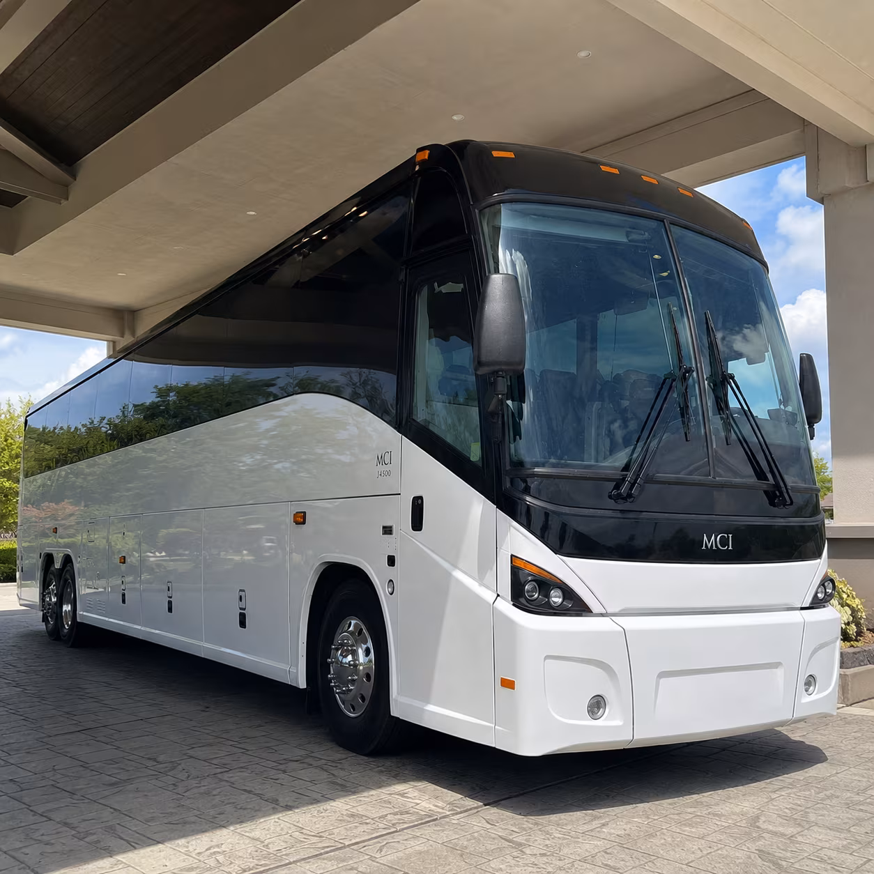 it s never been easier to plan a corporate wine tour from huntersville