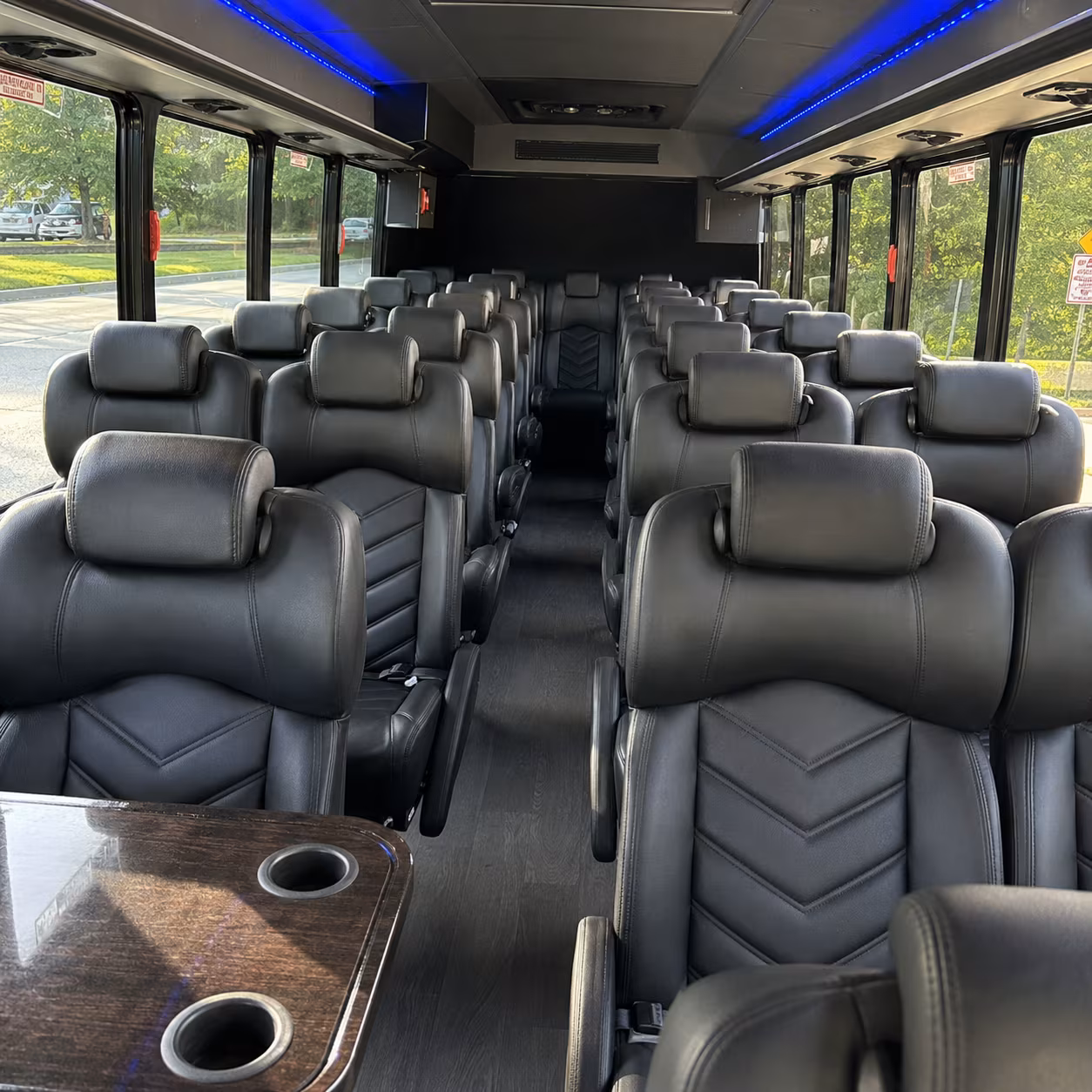 wilmington rent a shuttle bus for your wilmington employees