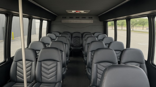 huntersville 35 passenger minibus rental